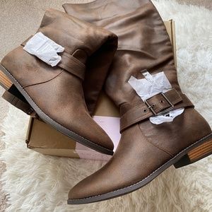 NWT Riding Boots